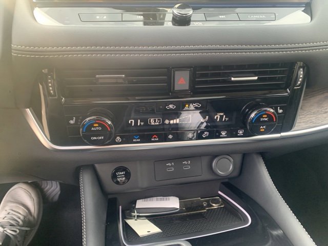 New 2026 Nissan Rogue Platinum image 15