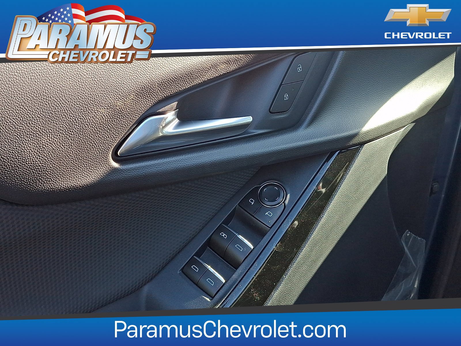 New 2026 Chevrolet Equinox RS w/ LPO, Floor Liner Package AWD/4WD image 8