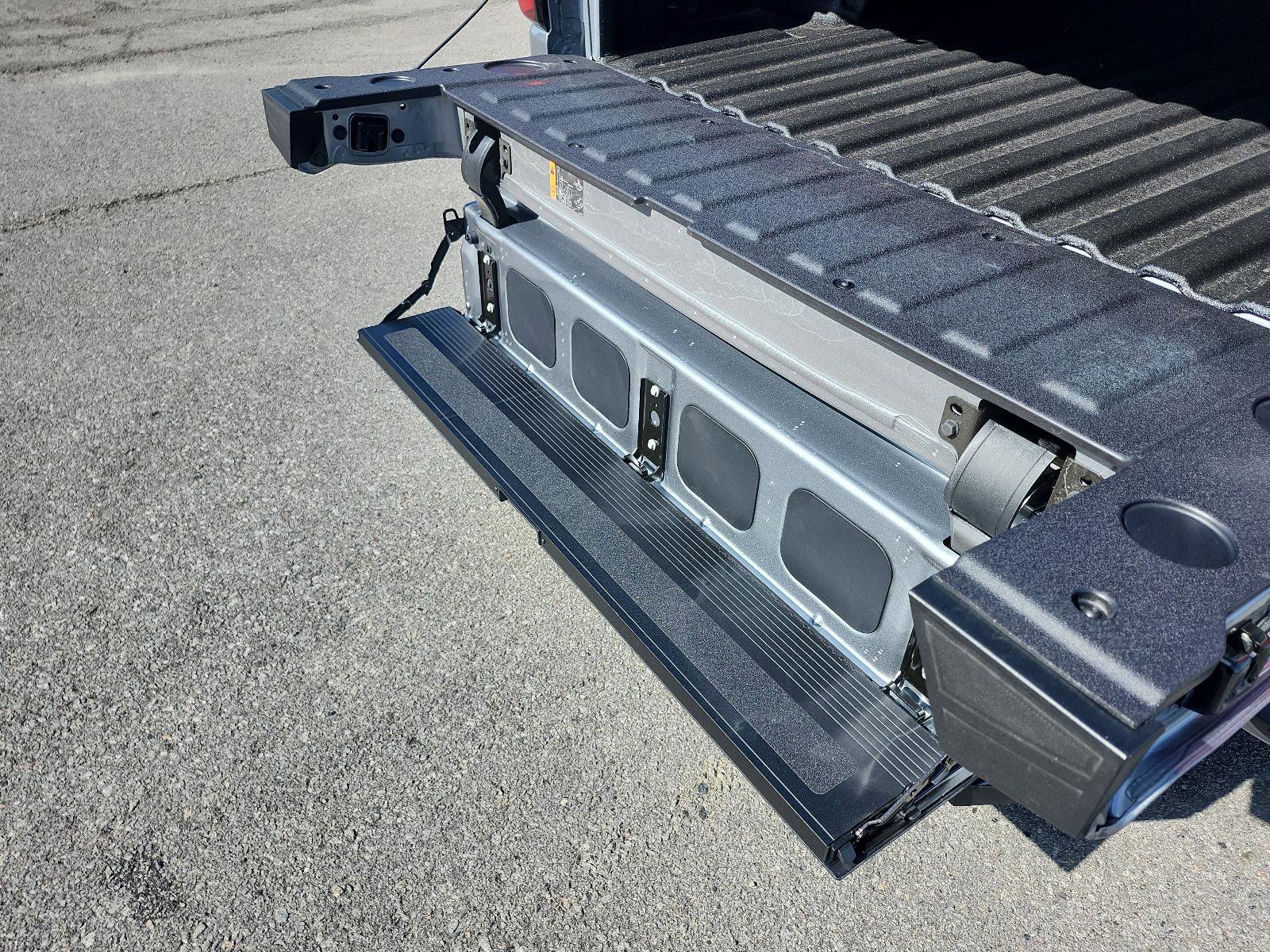 New 2026 GMC Sierra 1500 Denali w/ Denali Reserve Package image 9