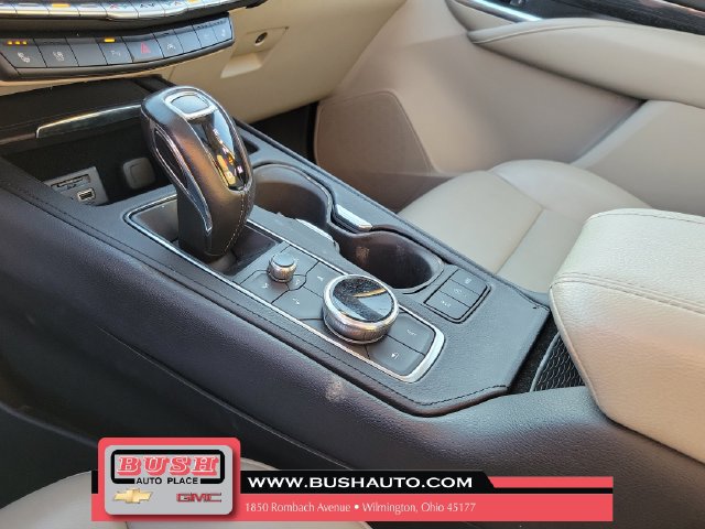 Used 2019 Cadillac XT4 Premium Luxury FWD image 29