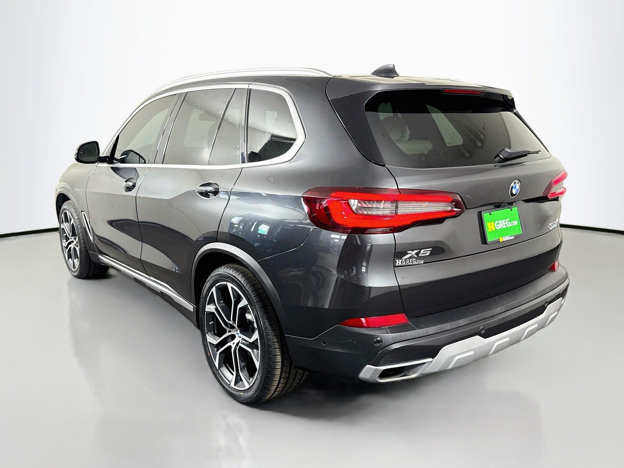 Used 2022 BMW X5 sDrive40i w/ Premium Package RWD image 7