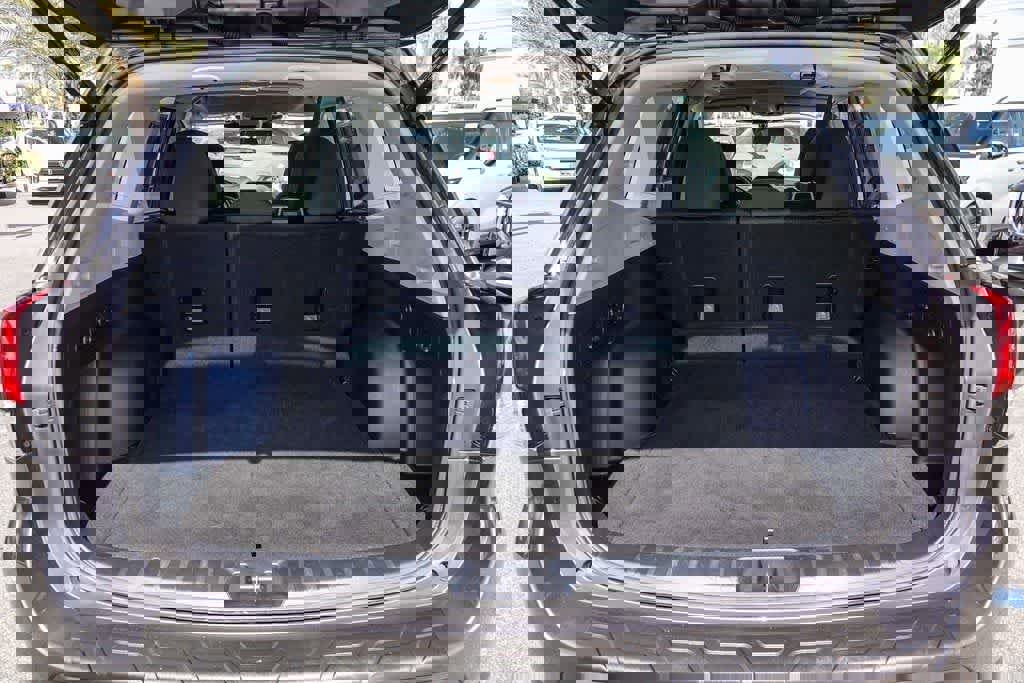 Used 2023 Subaru Forester Premium w/ Popular Package #2 image 27