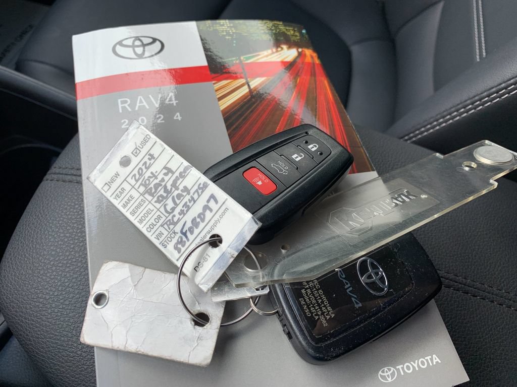 Used 2024 Toyota RAV4 XLE Premium w/ Weather Package AWD/4WD image 9
