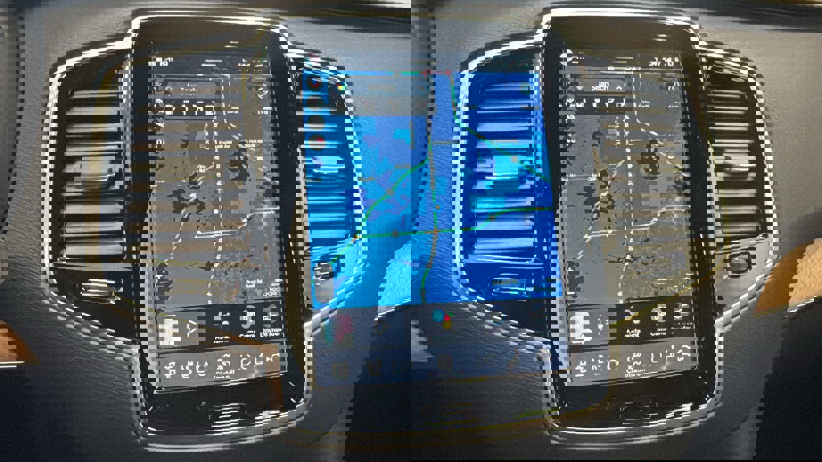 Used 2024 Volvo XC90 B6 Plus w/ Protection Package Premier image 16