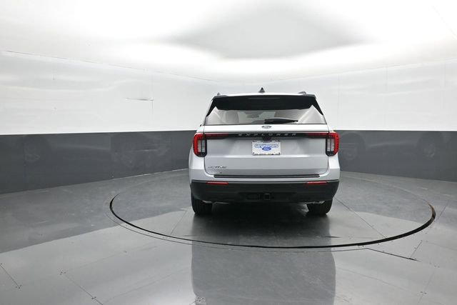New 2026 Ford Explorer Active image 6
