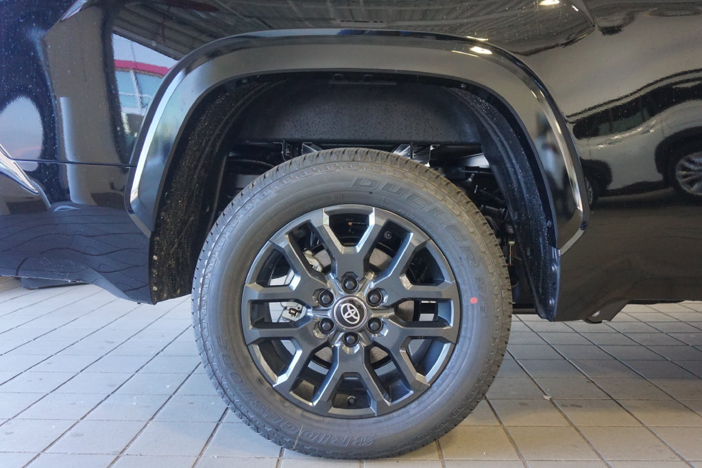 New 2026 Toyota Tundra Platinum AWD/4WD image 35