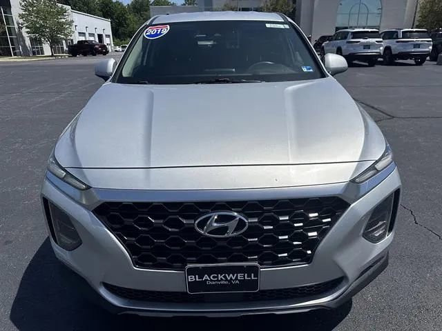 Used 2019 Hyundai Santa Fe SEL AWD/4WD image 2