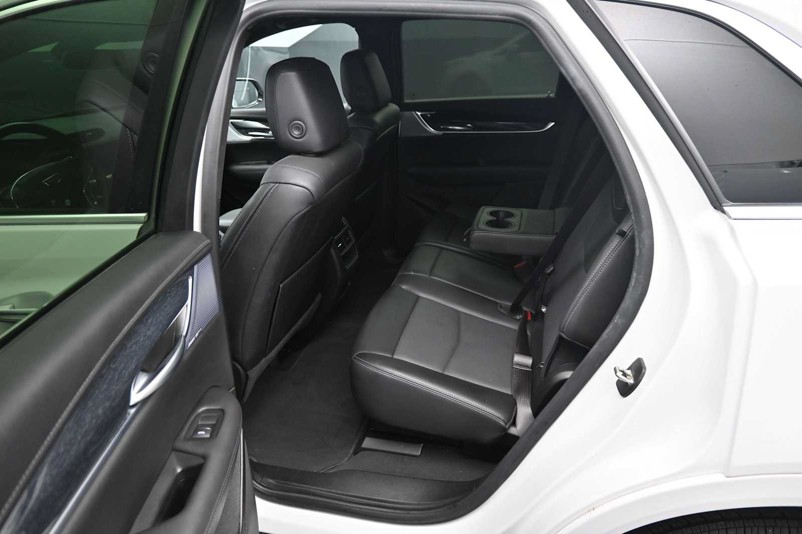 Used 2024 Cadillac XT5 Premium Luxury FWD image 15
