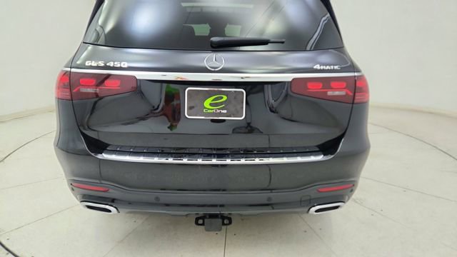 Used 2025 Mercedes-Benz GLS 450 4MATIC image 5