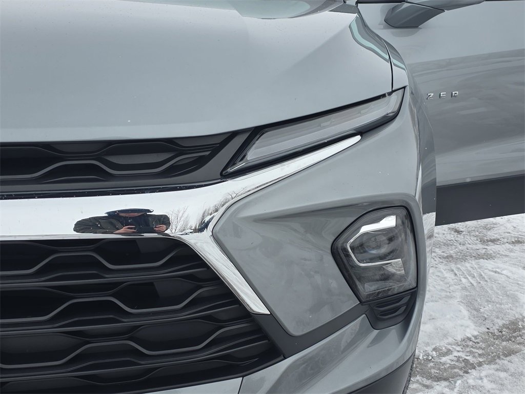 Certified 2023 Chevrolet Blazer LT w/ Convenience Package image 30