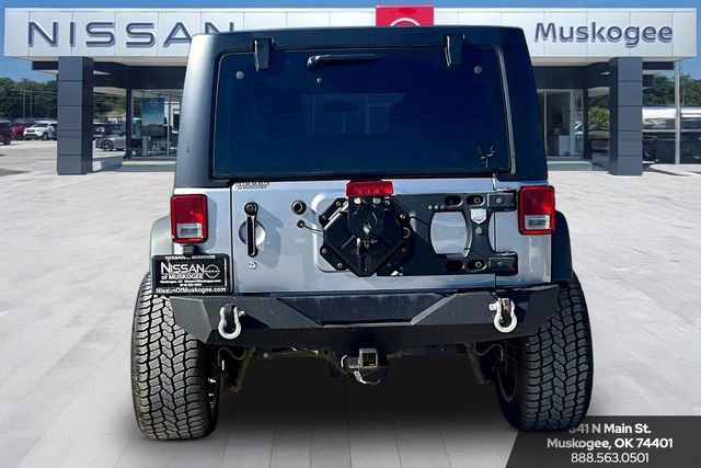 Used 2018 Jeep Wrangler Unlimited Sport w/ Connectivity Group image 6