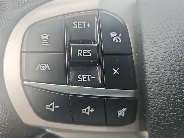 Used 2021 Ford Explorer XLT w/ Equipment Group 202A image 15