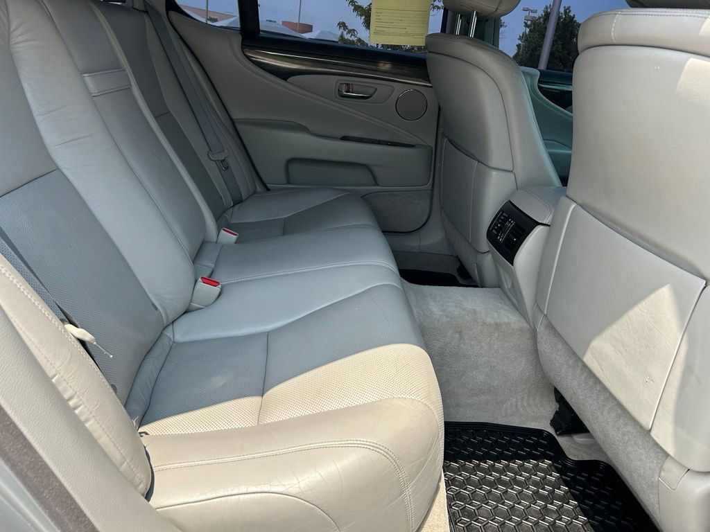 Used 2010 Lexus LS 460 AWD image 29