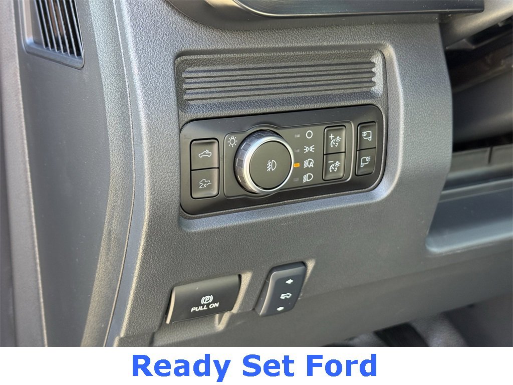 New 2026 Ford F250 Lariat image 18
