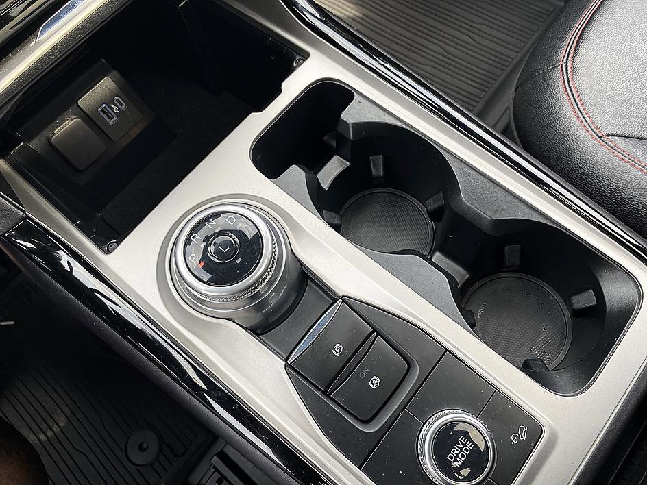 Used 2023 Ford Explorer ST-Line w/ Class IV Trailer Tow Package image 18