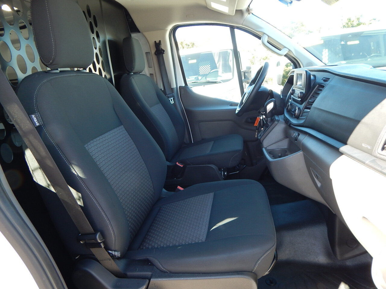 Used 2025 Ford Transit 250 Low Roof w/ Exterior Upgrade Package RWD image 20