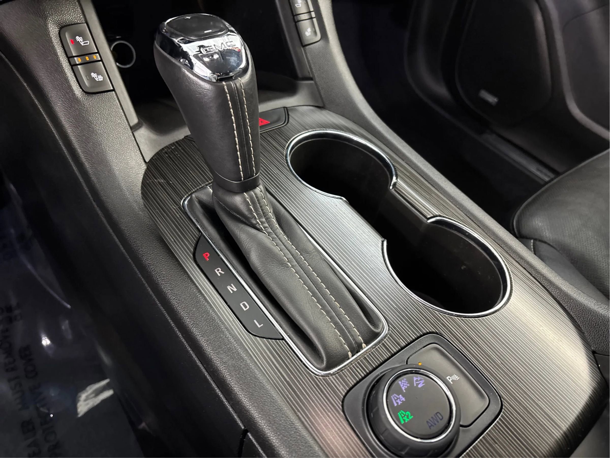 Used 2018 GMC Acadia SLT image 48