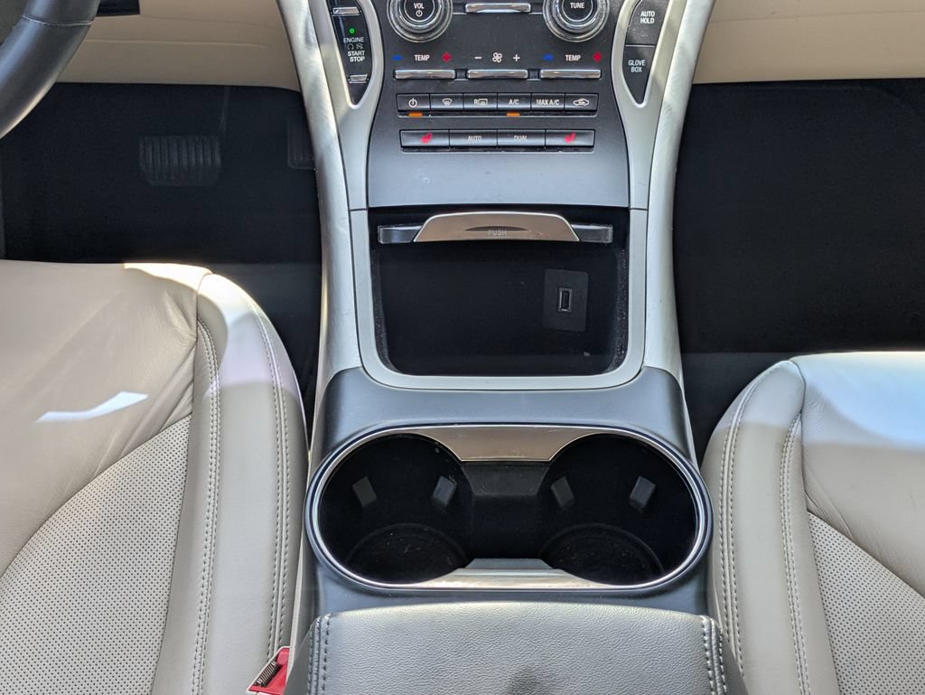 Used 2020 Lincoln Nautilus FWD w/ Equipment Group 101A image 17
