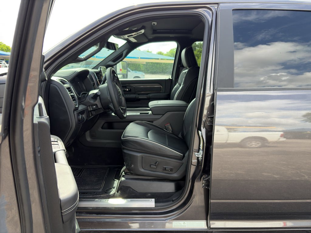 New 2026 RAM 2500 Limited image 11