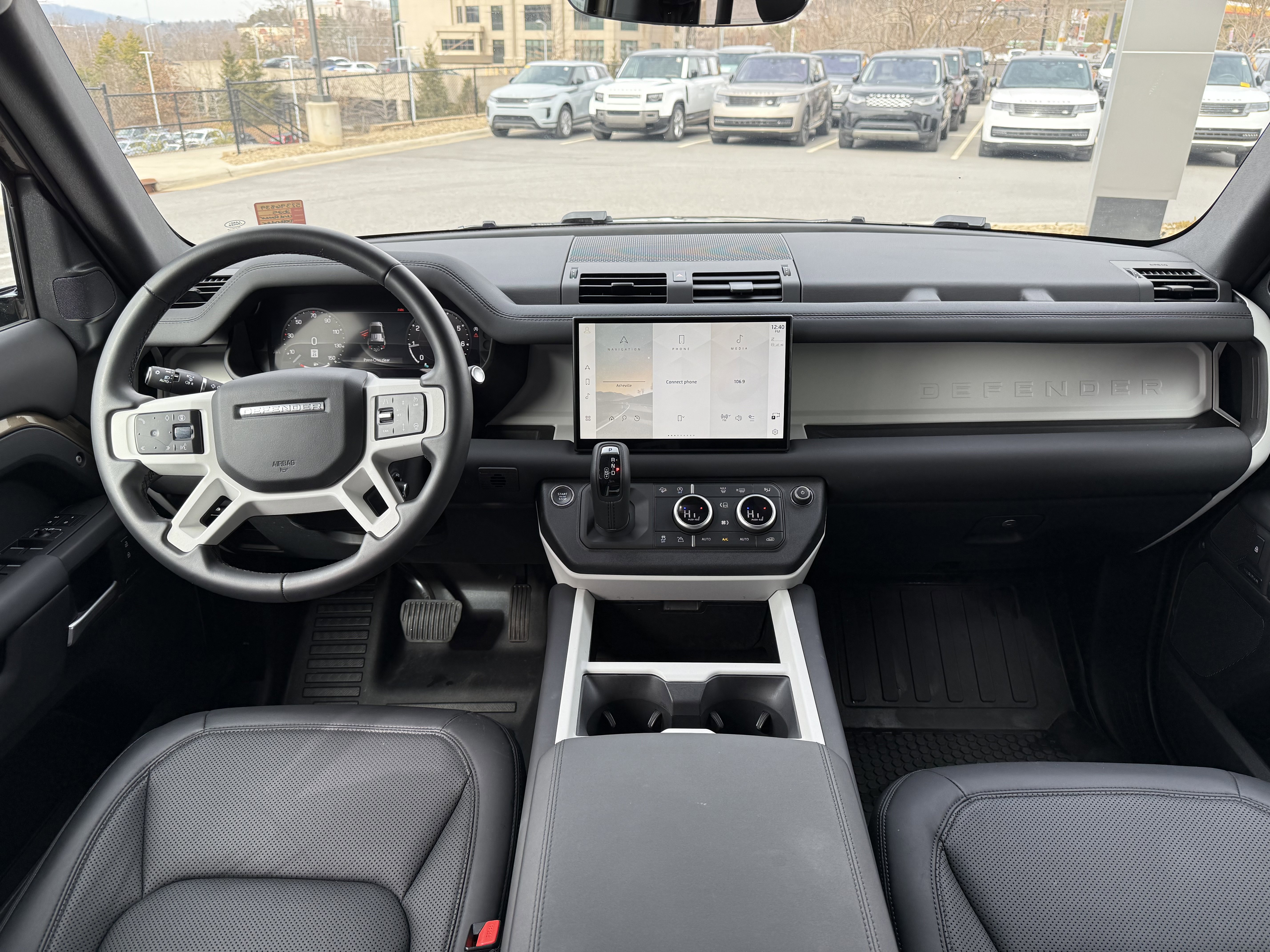 Certified 2025 Land Rover Defender 110 S AWD/4WD image 17