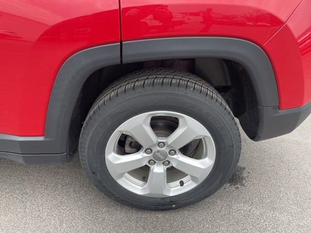Used 2019 Jeep Compass Latitude w/ Popular Equipment Group image 29