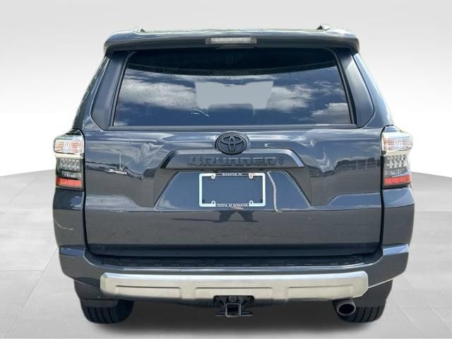 Certified 2024 Toyota 4Runner TRD Off-Road Premium w/ TRD Black Wheel Package (TMS) AWD/4WD image 4