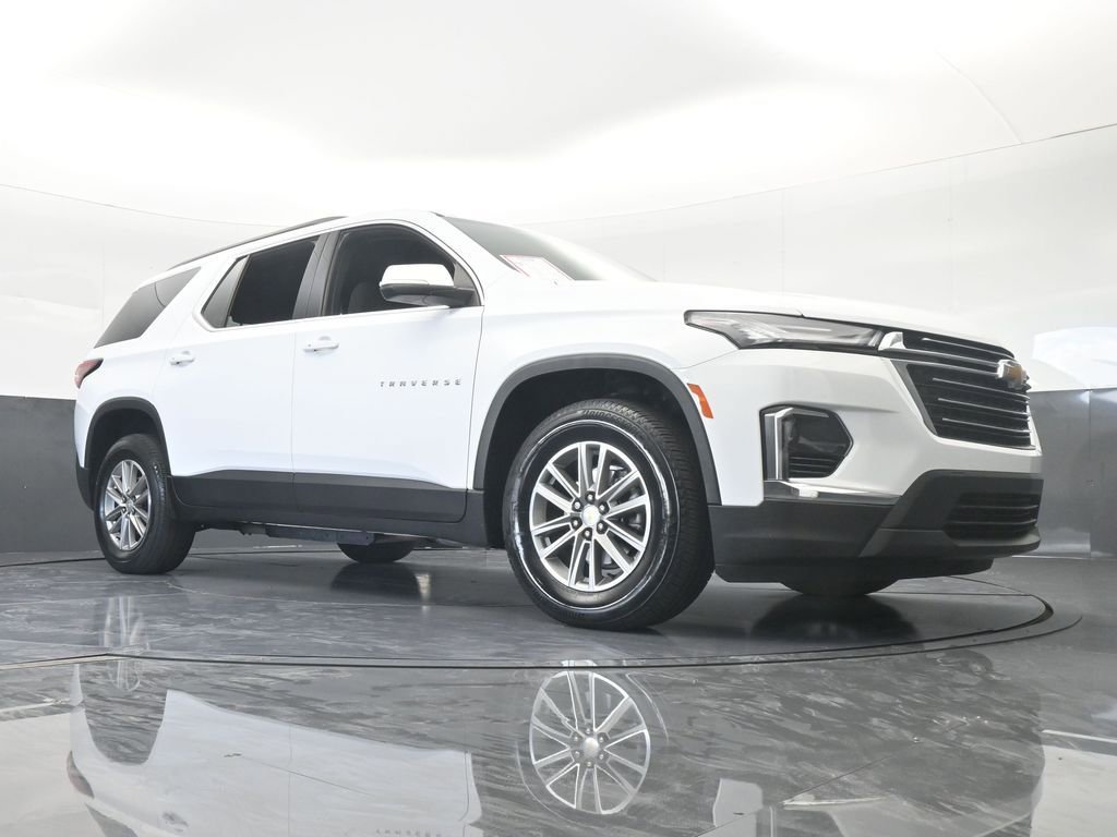Used 2023 Chevrolet Traverse LT image 63