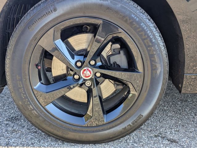 Used 2023 Jaguar F-PACE S image 21