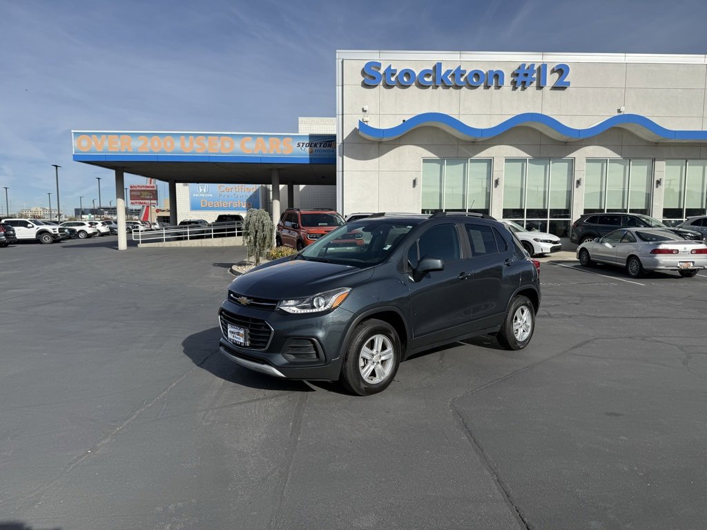 Used 2021 Chevrolet Trax LT w/ Driver Confidence Package