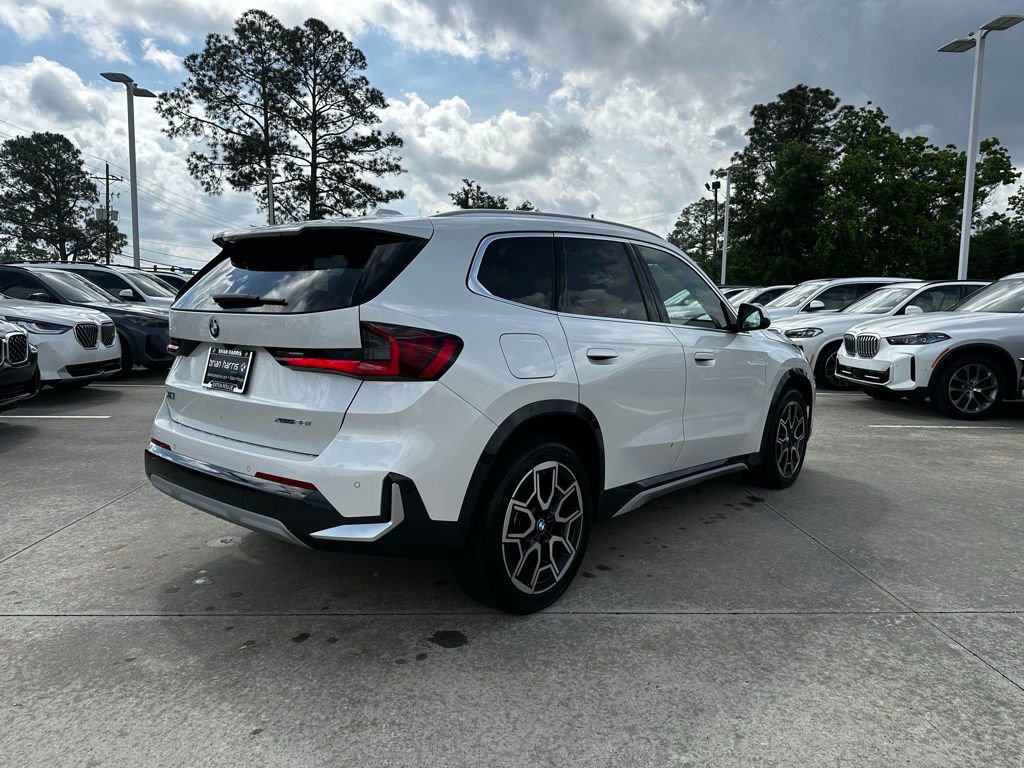 Certified 2026 BMW X1 xDrive28i w/ Convenience Package image 3
