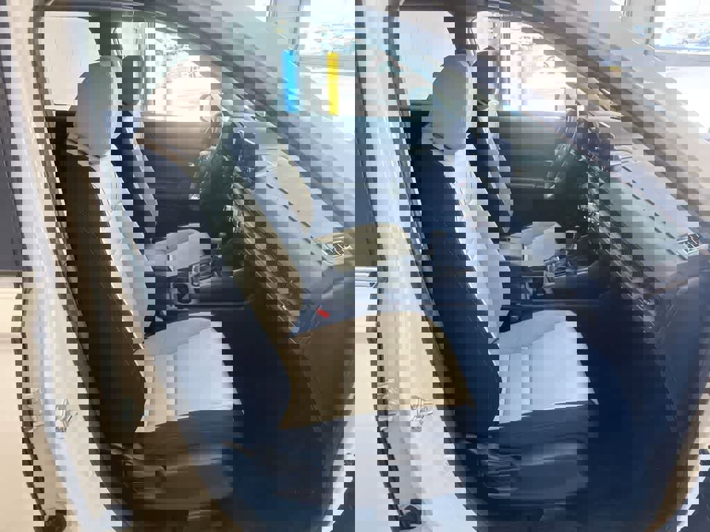 Certified 2023 Honda CR-V EX image 22