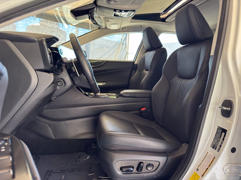 Used 2024 Lexus NX 350h AWD w/ Vision Package image 11