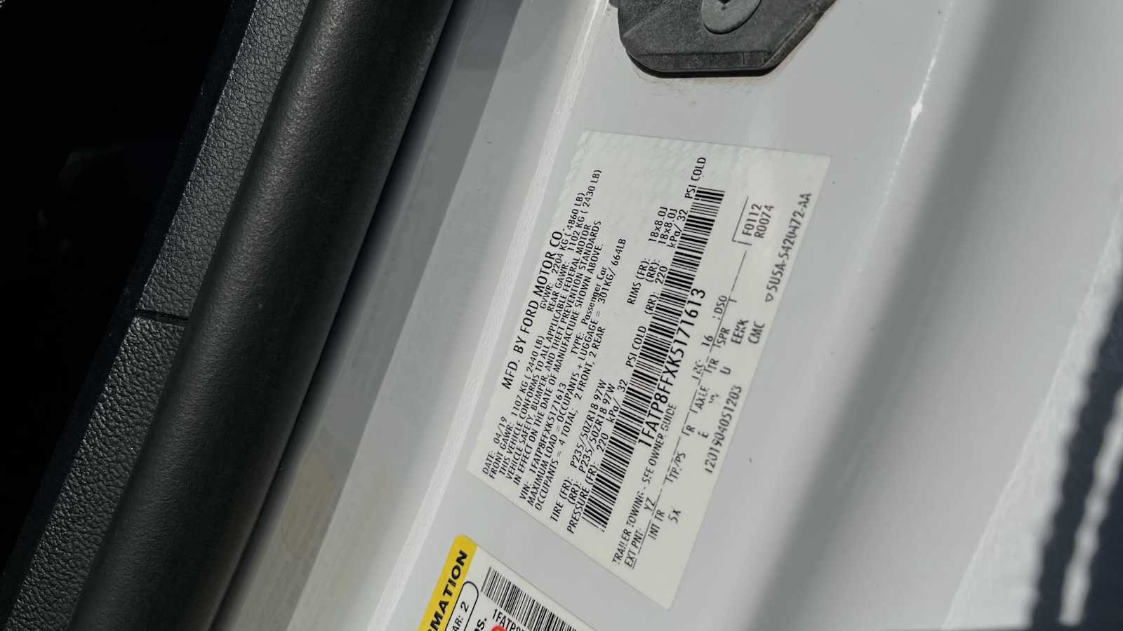 Used 2019 Ford Mustang GT Premium w/ Equipment Group 401A RWD image 46
