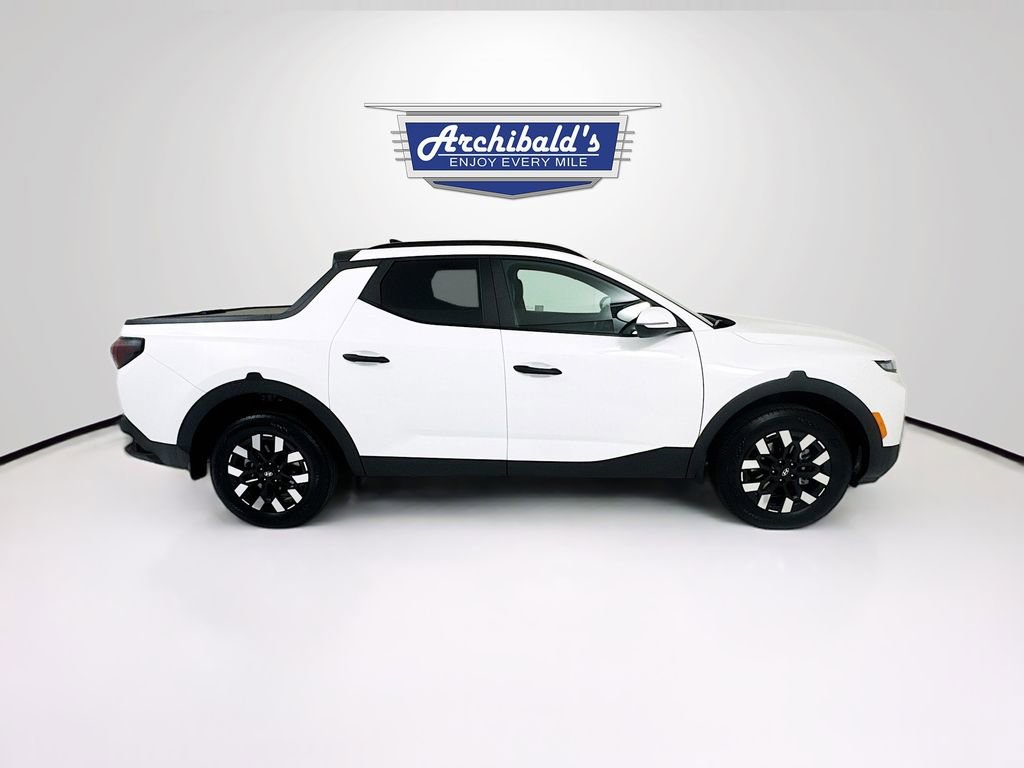 Used 2025 Hyundai Santa Cruz SEL AWD/4WD image 8