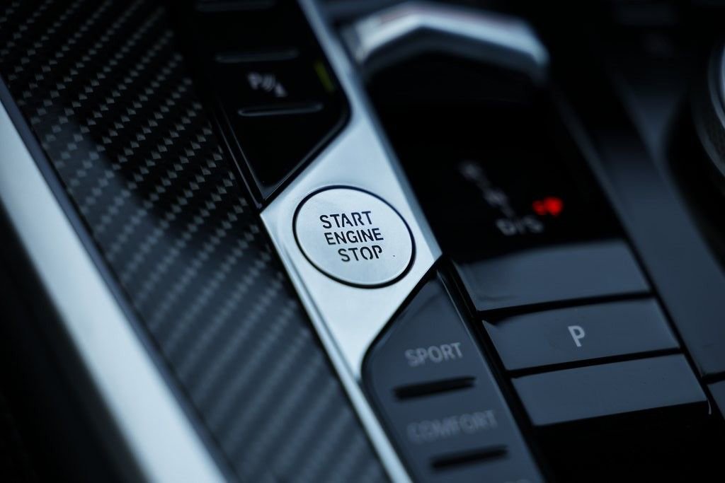 New 2026 BMW X5 M60i w/ Climate Comfort Package image 40