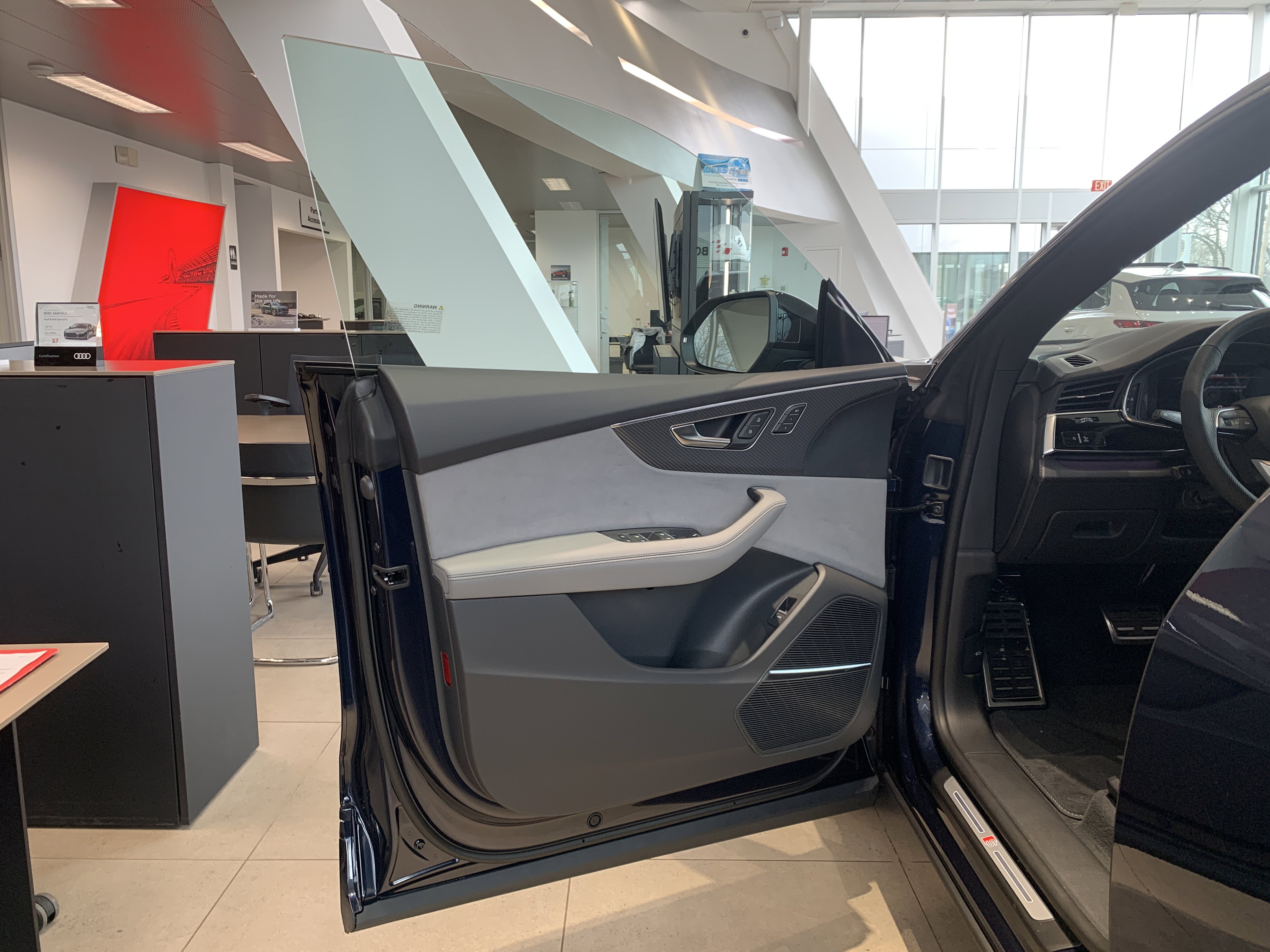 New 2026 Audi SQ8 Premium Plus image 10