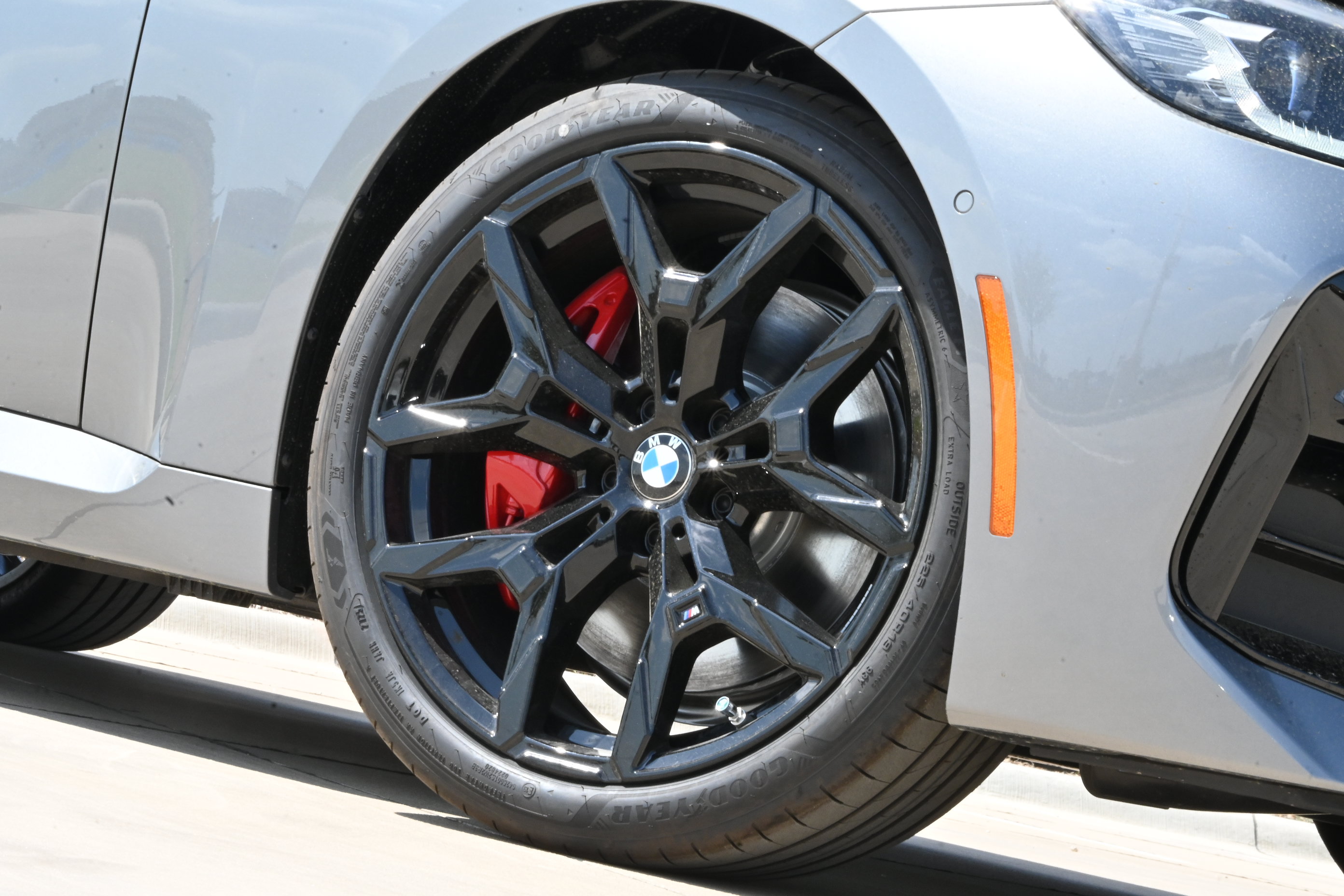 New 2026 BMW 230i Coupe w/ Premium Package RWD image 8