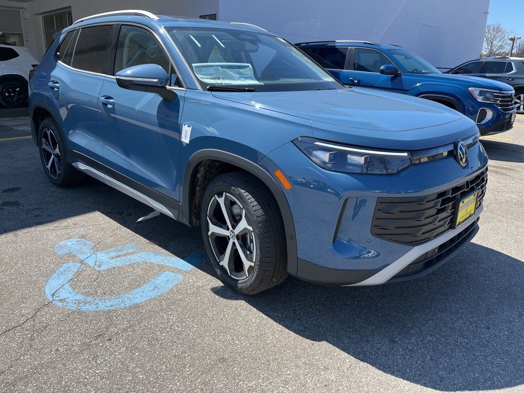 New 2026 Volkswagen Tiguan SE AWD/4WD image 5