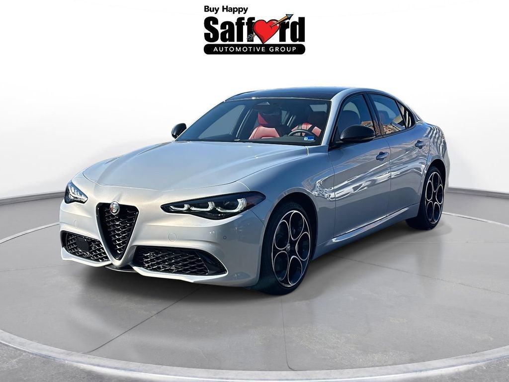 New 2026 Alfa Romeo Giulia AWD image 2
