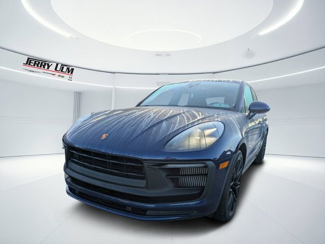 Used 2022 Porsche Macan GTS w/ Sport Chrono Package AWD/4WD image 6