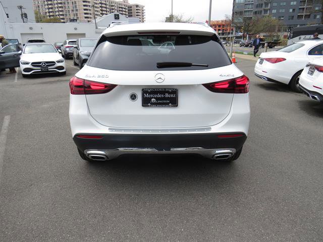 Used 2025 Mercedes-Benz GLA 250 4MATIC image 4