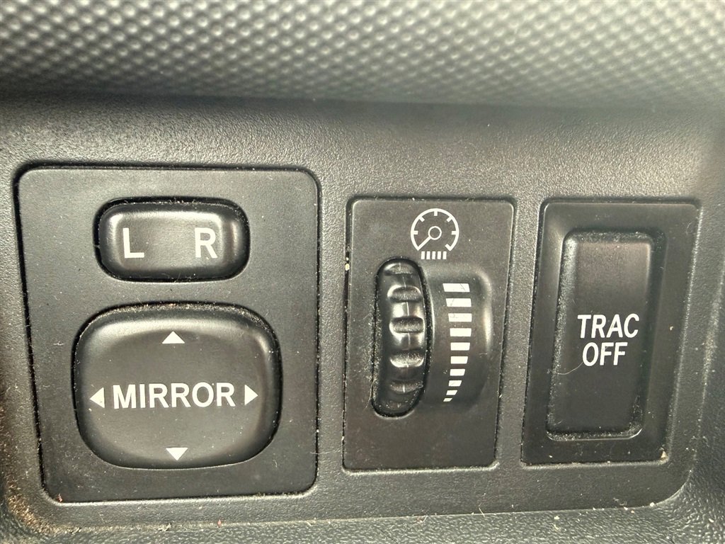 Used 2004 Scion xB image 15