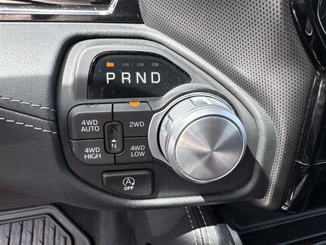 Used 2025 RAM 1500 Limited AWD/4WD image 22