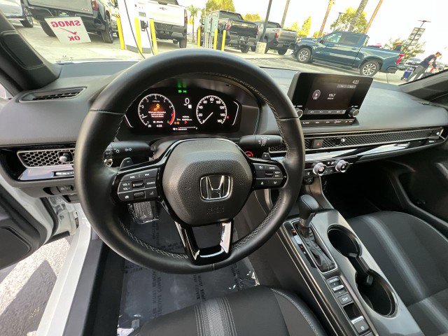 Used 2025 Honda Civic Sport image 11