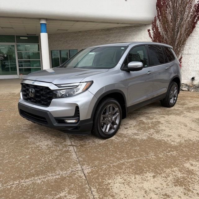 Certified 2023 Honda Passport EX-L image 1