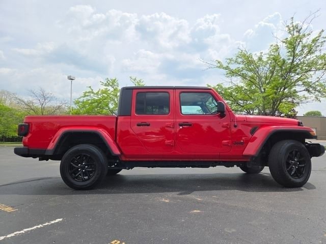 Used 2022 Jeep Gladiator Sport AWD/4WD image 23