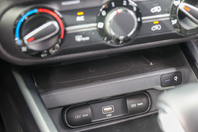 Used 2020 Kia Soul GT-Line w/ GT 2.0L Power Sunroof Package FWD image 14