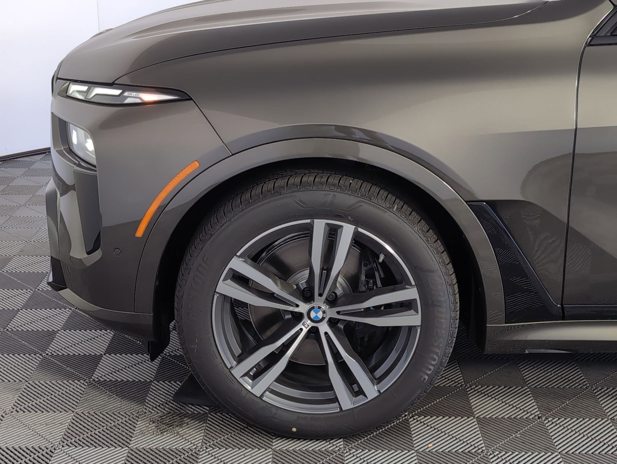 New 2026 BMW X7 xDrive40i w/ Executive Package image 9