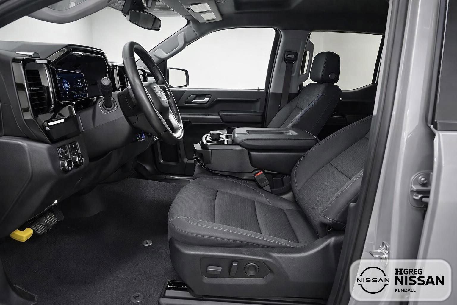 Used 2024 GMC Sierra 1500 Elevation AWD/4WD image 7