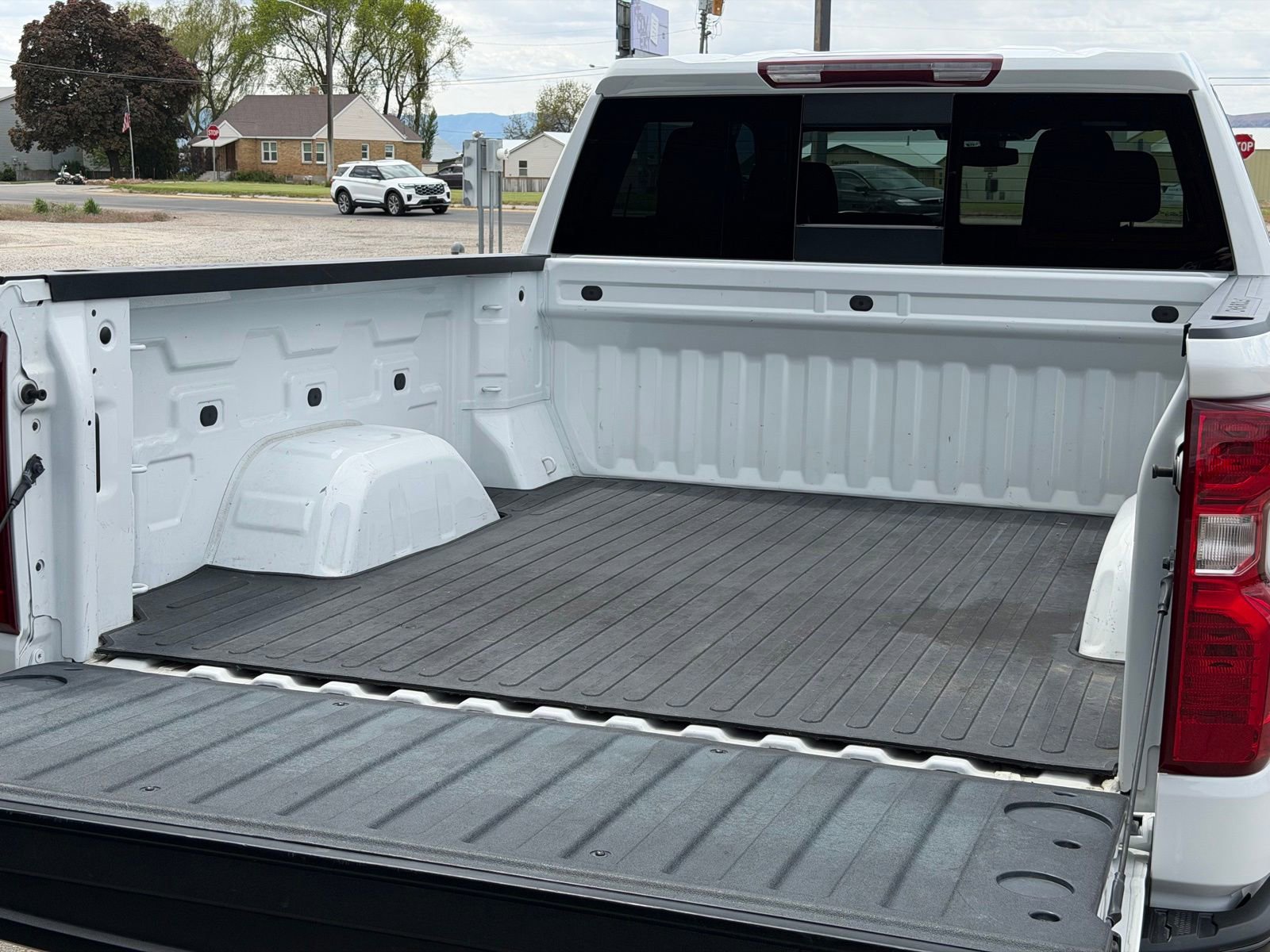 Used 2022 Chevrolet Silverado 1500 LT w/ All Star Edition Plus AWD/4WD image 9
